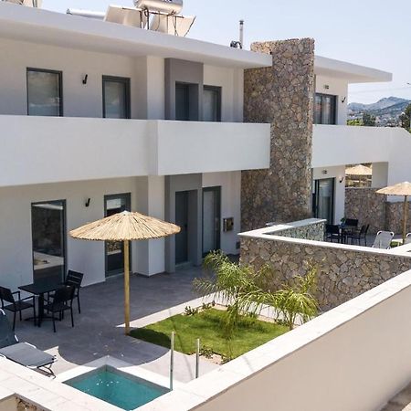 Milena Suites 팔리라키 외부 사진