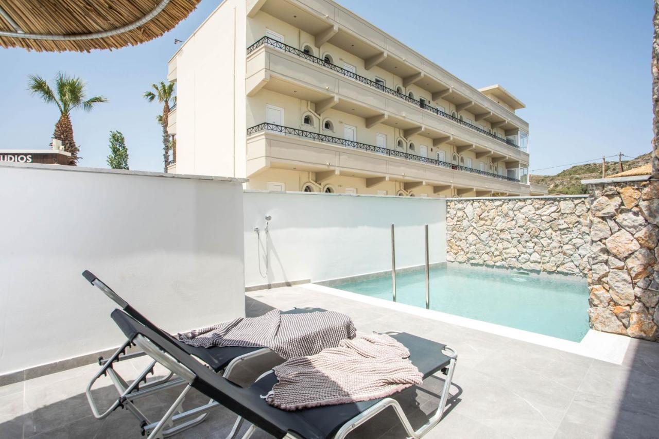Milena Suites 팔리라키 외부 사진